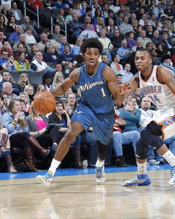 替补轮换更 替补轮换更